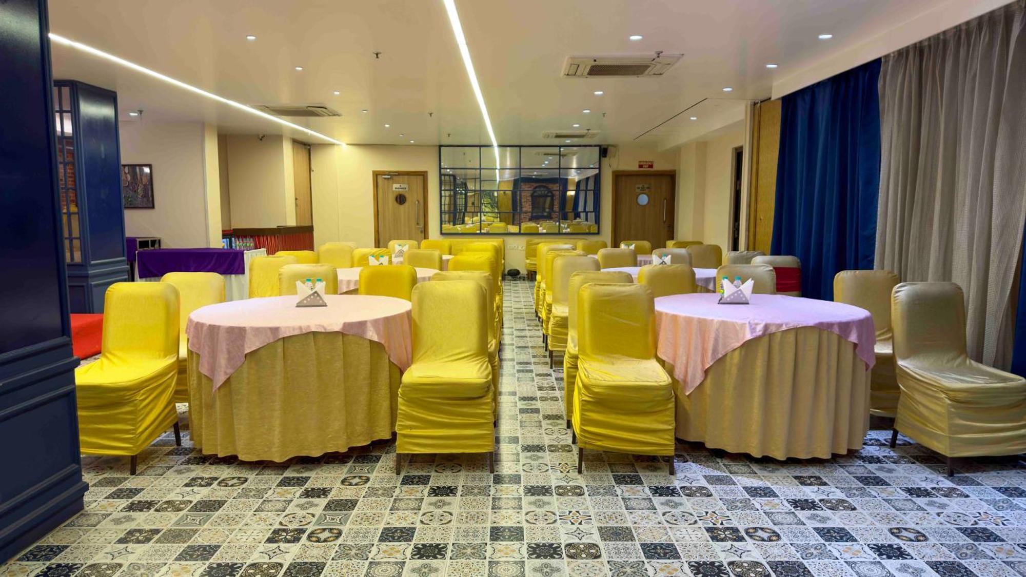 Woodapple Residency New Delhi Buitenkant foto