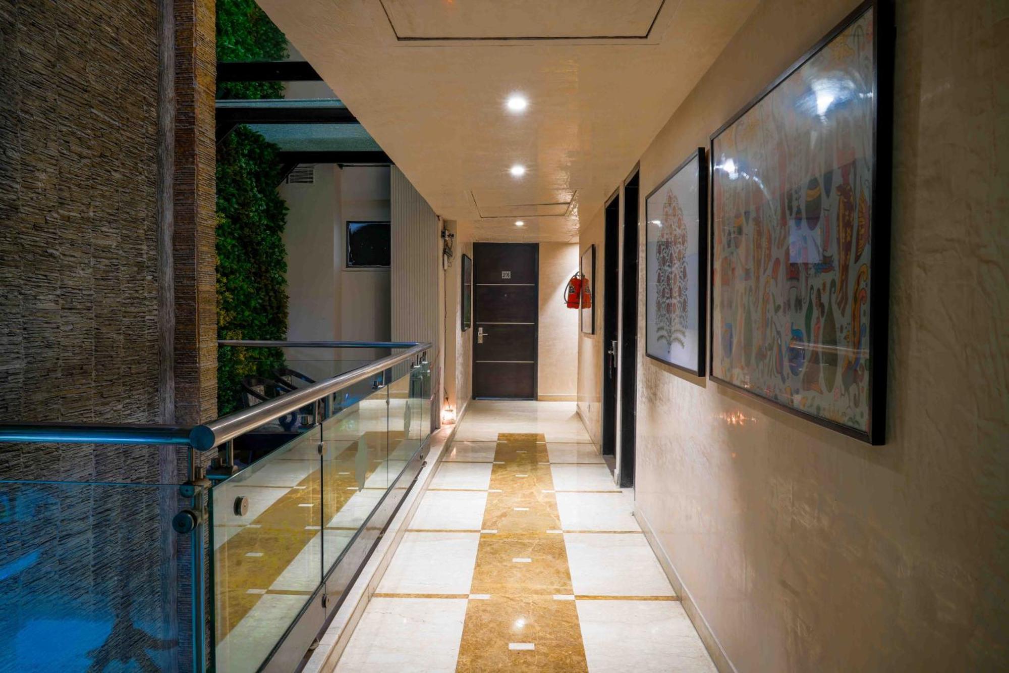 Woodapple Residency New Delhi Buitenkant foto